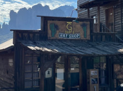 BarGHatShop